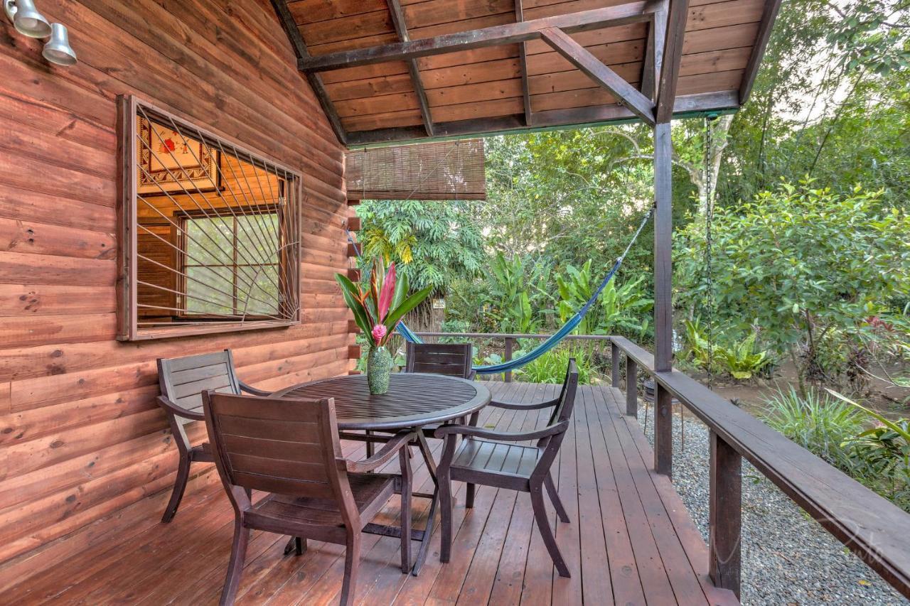 Вилла Casa Ylang In Black Sand Beach Puerto Viejo de Talamanca Экстерьер фото